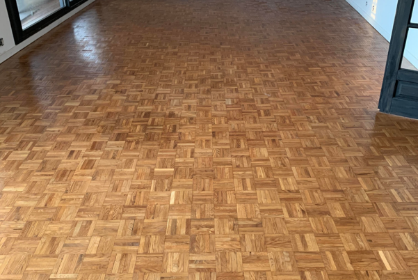 Rénovation séjour avec parquet à Gardanne